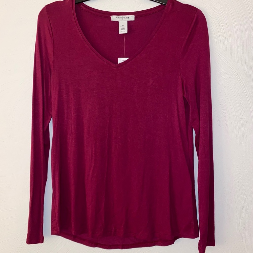 White House Black Market Longsleeve V-Neck Tee